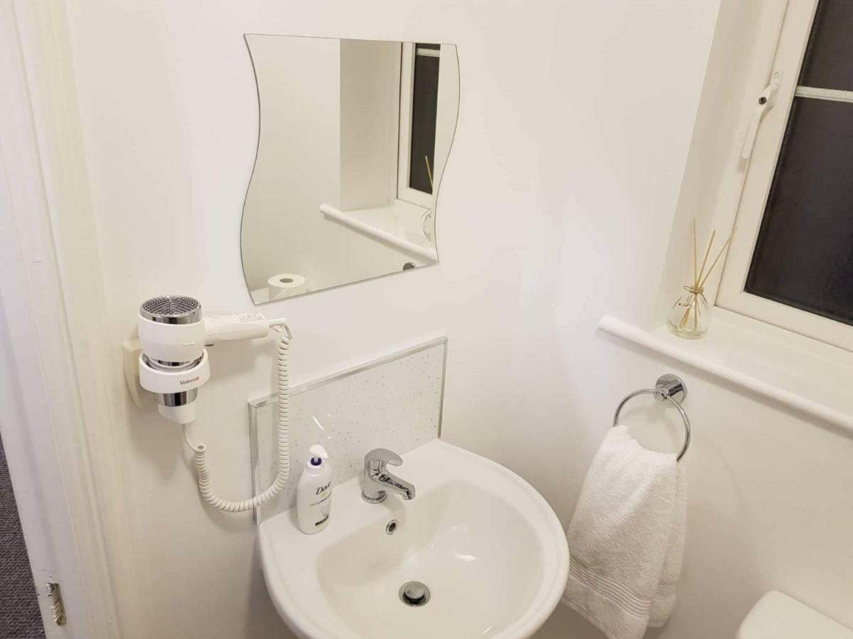 Park View Room With Free Minibar Tea&Coffee ดับลิน ภายนอก รูปภาพ